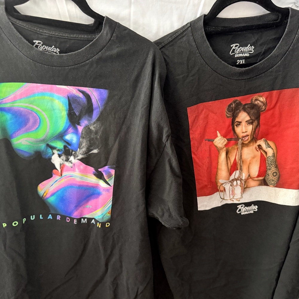 Popular Demand Graphic T-Shirts lot of 2 Black Men’s Adult